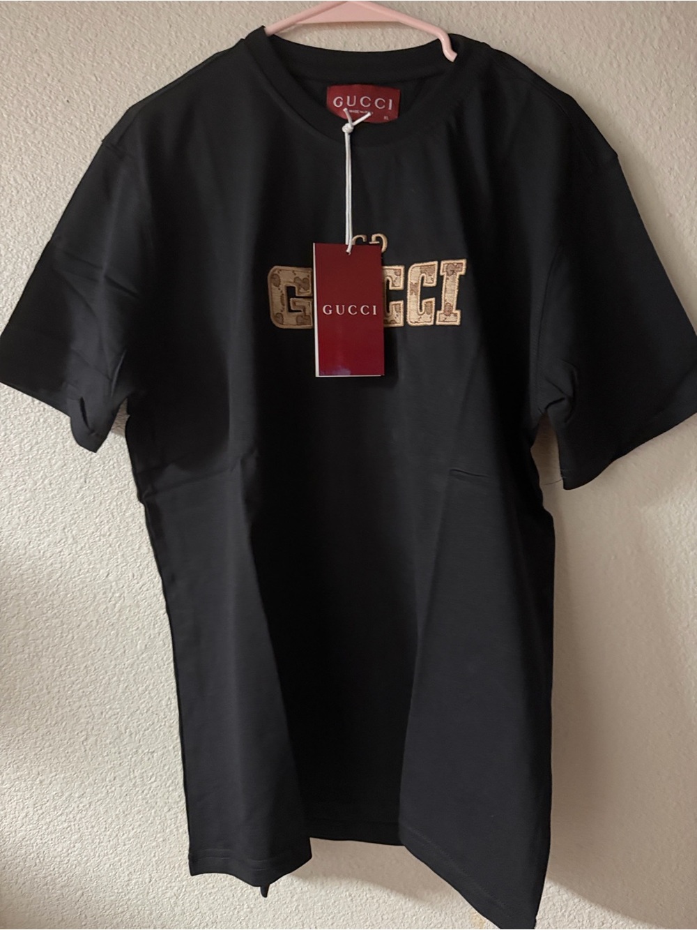 Gucci Black Short Sleeve Logo Tee with Beige Script